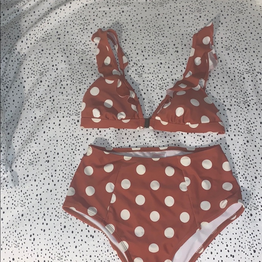 HIGH WAISTED POLKA DOT BIKINI